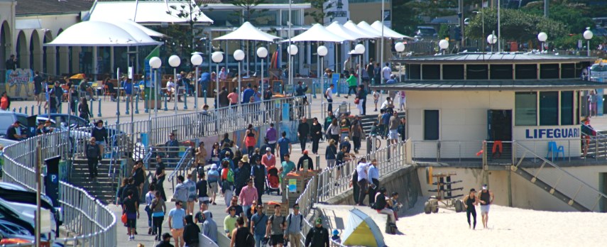 The pavilion is crazy busy in summer, you won't know where to look first