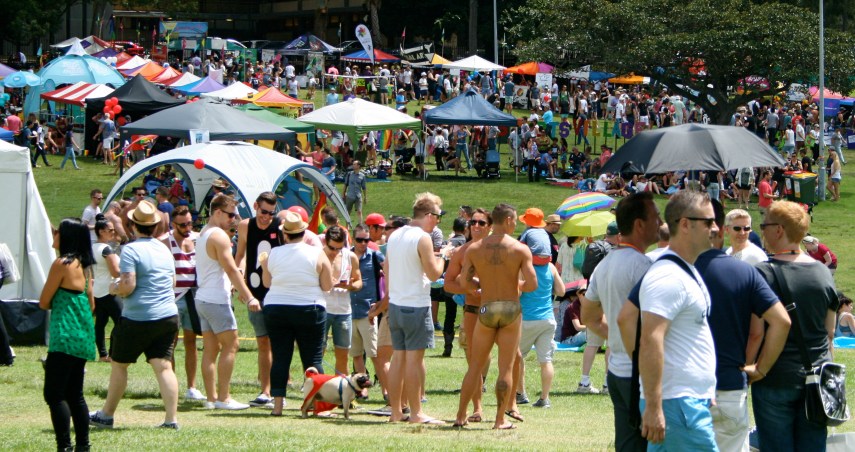 We know you see him ladies...