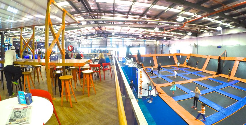 Bounce like an American hydraulic car..untz untz