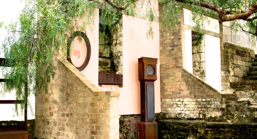 A wee adventure to find this oddly tranquil concrete garden.